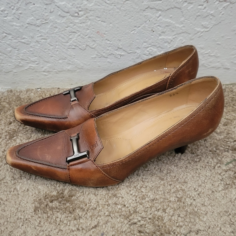 Tod's Square Toe Pump Size 36½